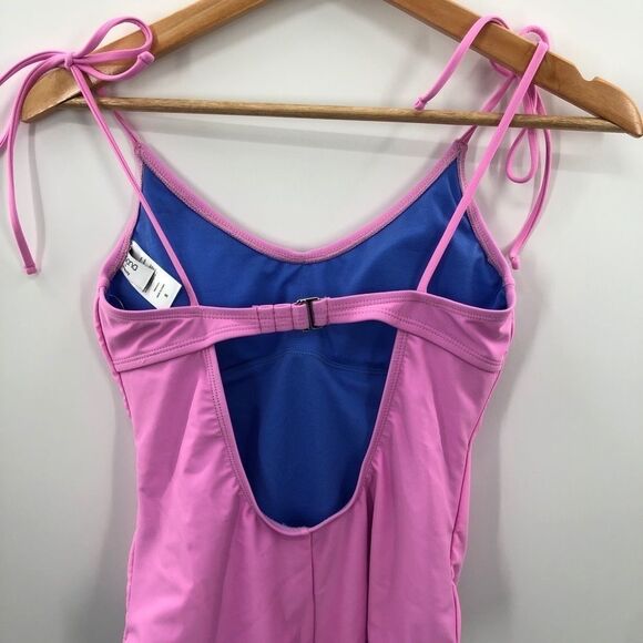 Cabana by Crown & Ivy™ One Piece Swimsuit - Picture 5 of 14